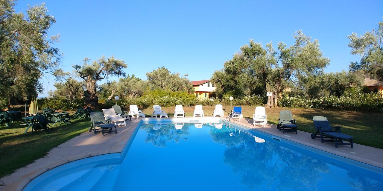 La Piana Degli Ulivi Bed & Breakfast Rossano Exterior foto
